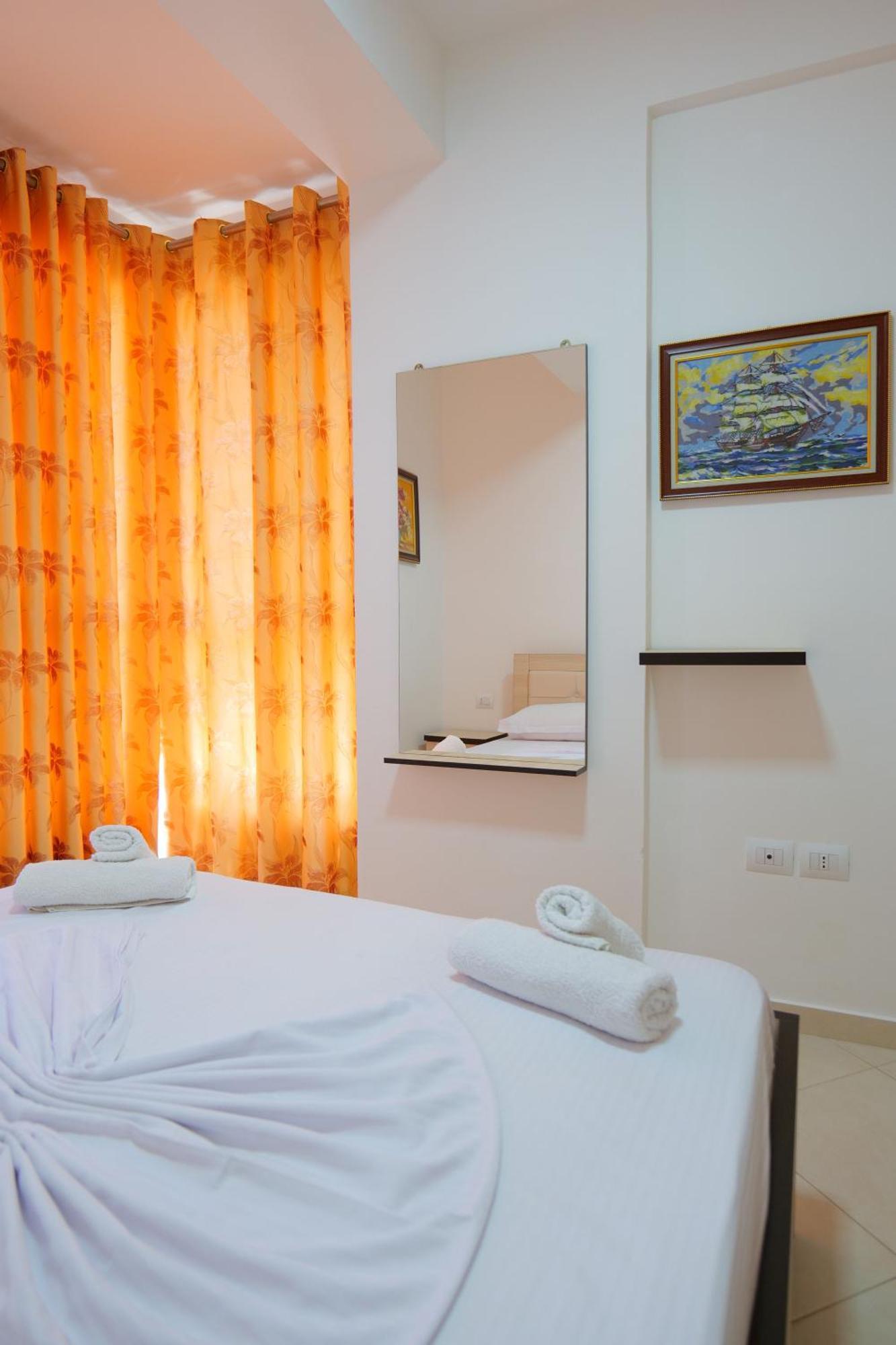 Almare Vlorë
