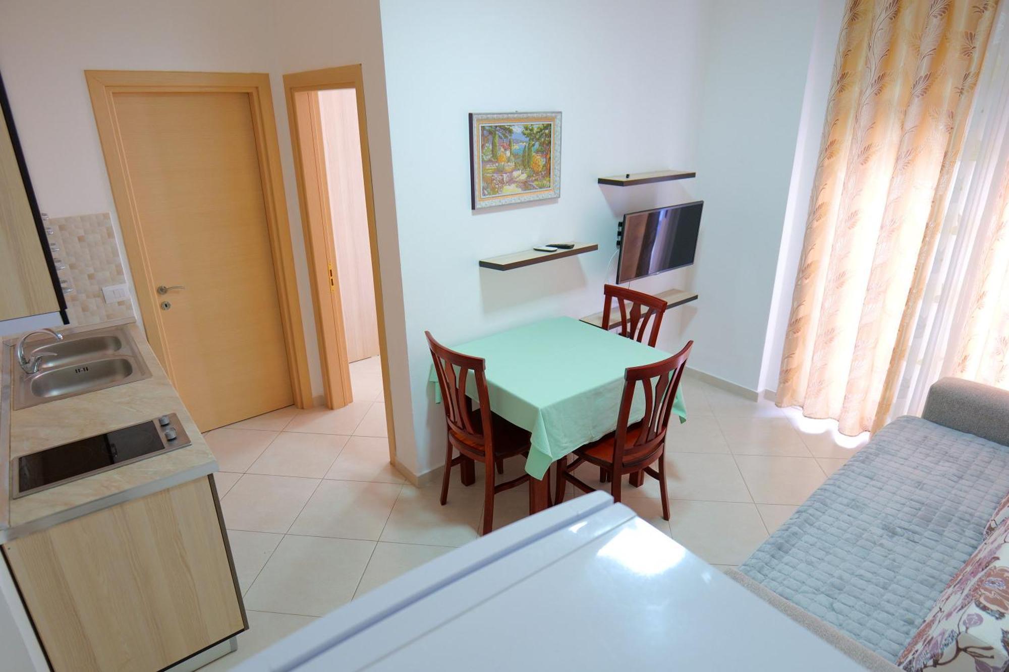 Almare Apartment *