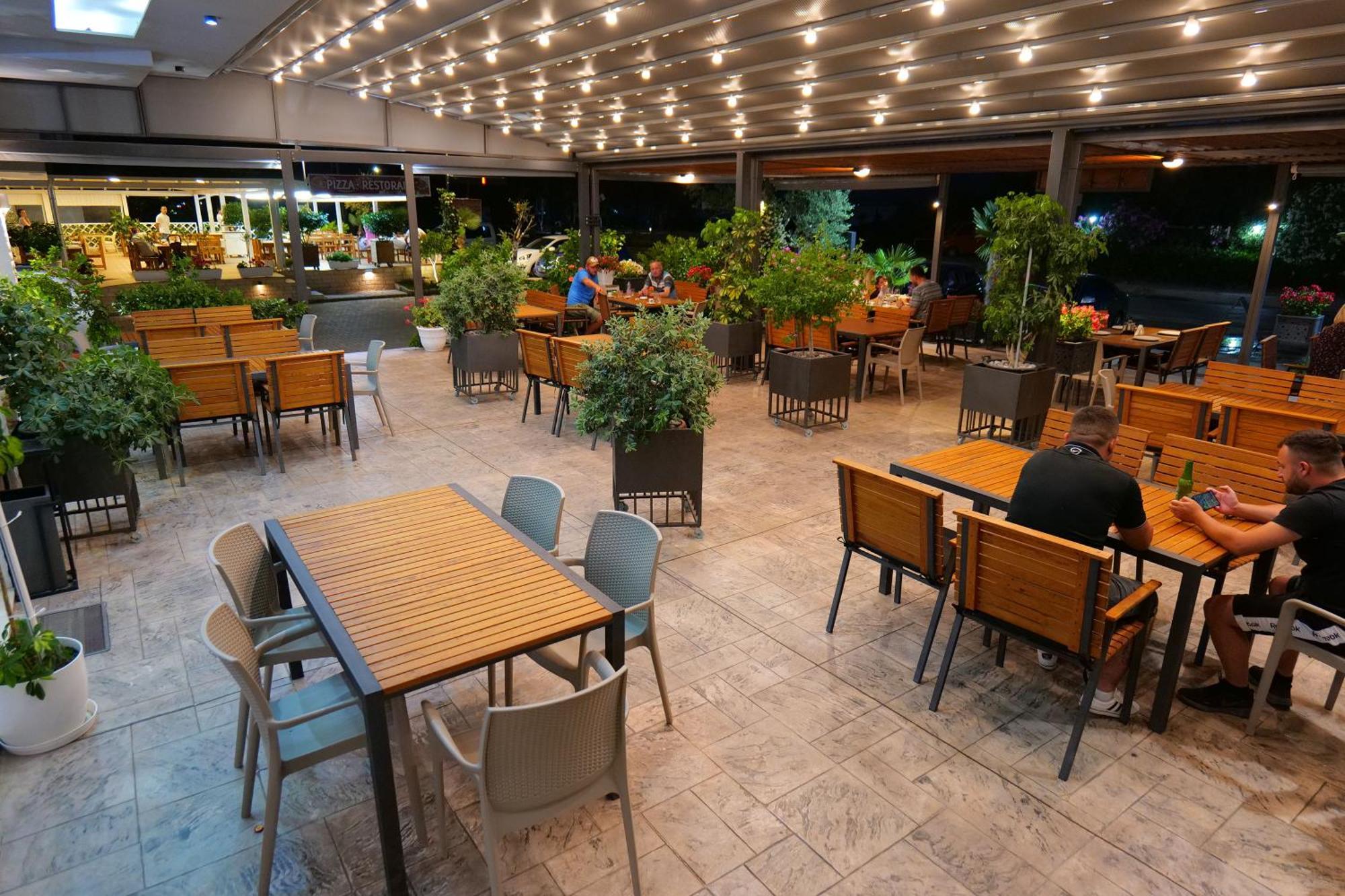 Almare Apartment Vlorë